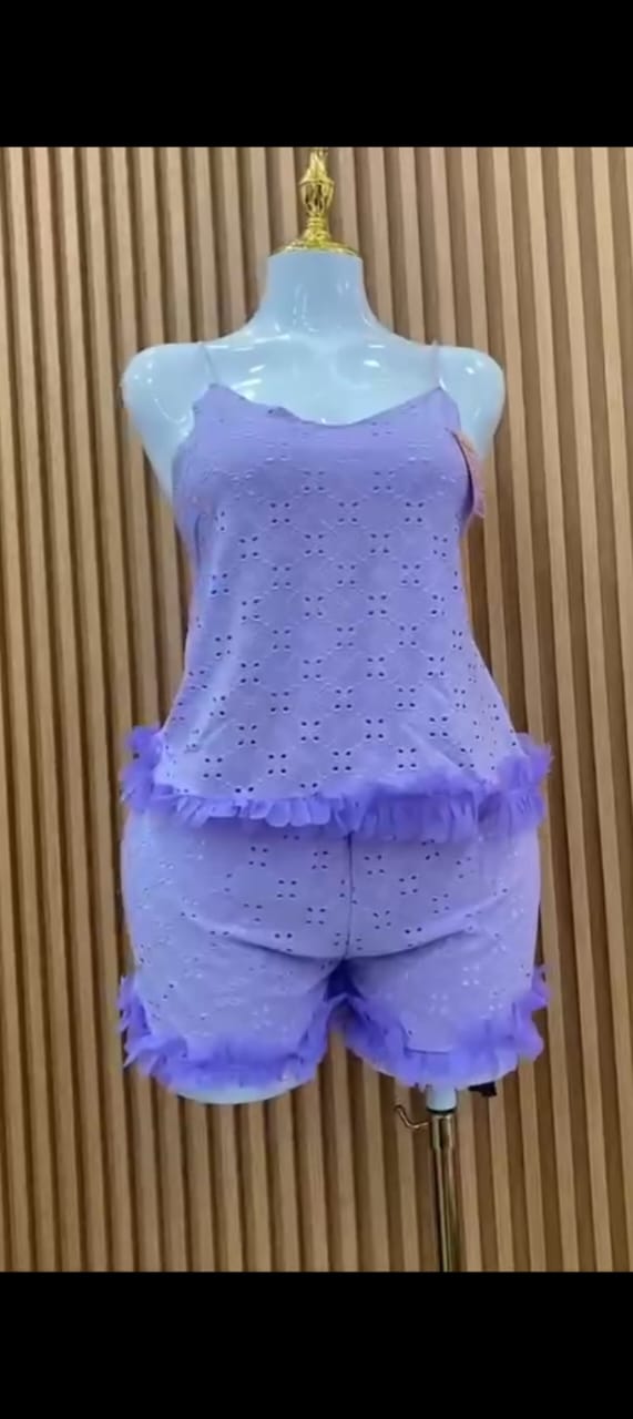 Ensemble Pyjama Broderie Anglaise - Débardeur et Short – Image 3